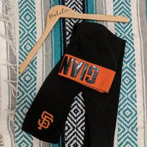 SF Giants Capri Leggings | (PINK) Sz S